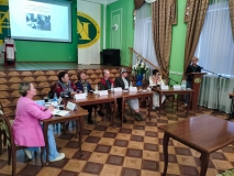 Круглый-стол-2